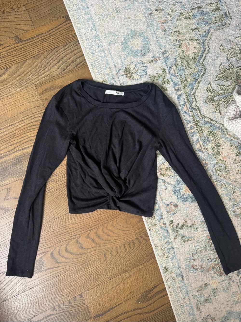 Aritzia Black Twisted Front Long-Sleeve Top